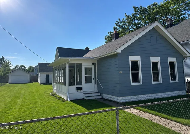 1st image of 3161 Brigham St, Toledo, OH 43608 | MLS# 10009598