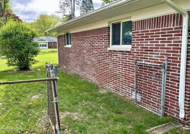 4th image of 2235 Belvedere Dr, Toledo, OH 43614 | MLS# 10009567