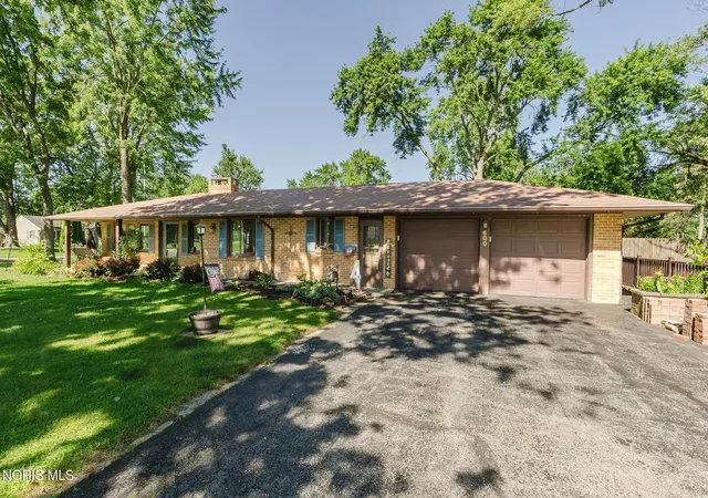 Homes for sale in Findlay, OH | 600 Woodworth Dr, Findlay, OH 45840 | MLS# 10009601