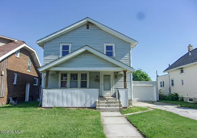 Homes for sale in Fostoria, OH | 444 Union Ct, Fostoria, OH 44830 | MLS# 10009571