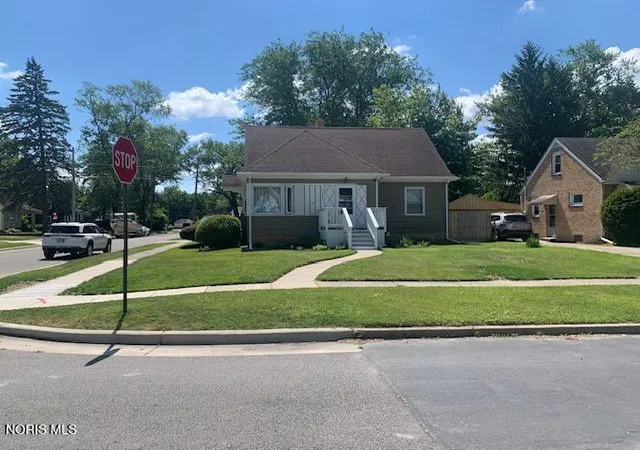 Photo 2 of Sale Pending at 1803 Winston Blvd, Toledo, OH 43614 | MLS# 10009576 | Listing updated on 2026-09-04