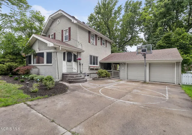 1st image of 2444 Westbrook Dr, Toledo, OH 43613 | MLS# 10009847