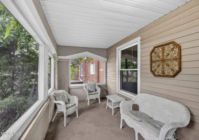 3rd image of 2444 Westbrook Dr, Toledo, OH 43613 | MLS# 10009847