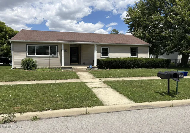 Homes for sale in Findlay, OH | 1448 Logan Ave, Findlay, OH 45840 | MLS# 10009610