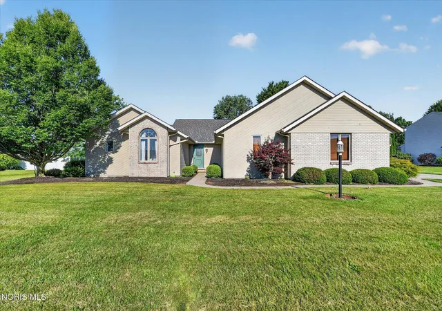 Homes for sale in Bryan, OH | 103 Hogan Ln, Bryan, OH 43506 | MLS# 10009675