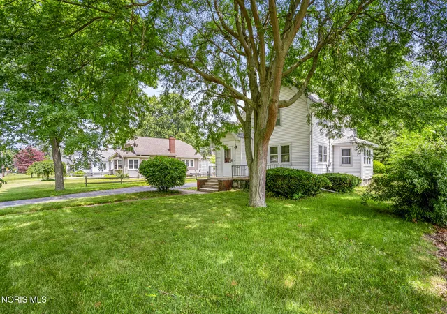 Homes for sale in Toledo, OH | 5846 Burdette St, Toledo, OH 43613 | MLS# 10009643