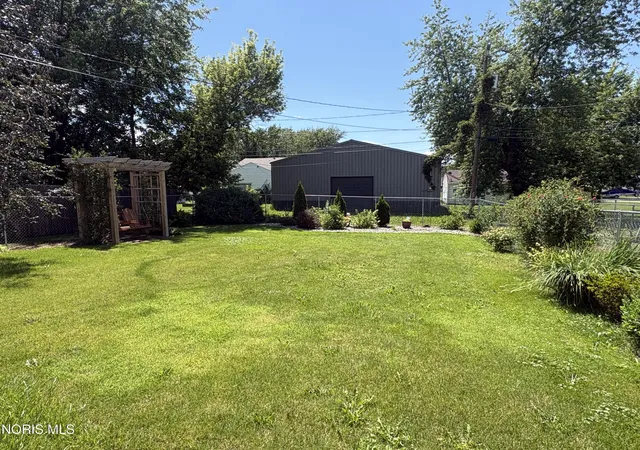 5th image of 124 Squires St, Defiance, OH 43512 | MLS# 10009656