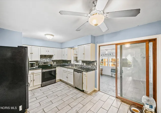 Homes for sale in Defiance, OH | 14516 Dohoney Rd, Defiance, OH 43512 | MLS# 10010029