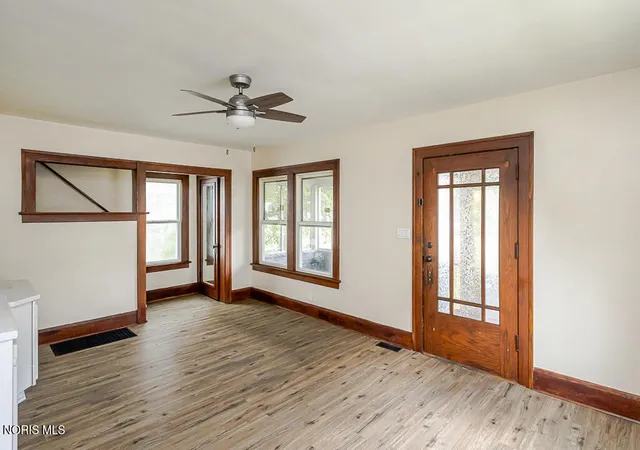 Photo 3 of Single family home for sale at 4235 Belmar Ave, Toledo, OH 43612 | MLS# 10009727 | Listing updated on 2026-07-13