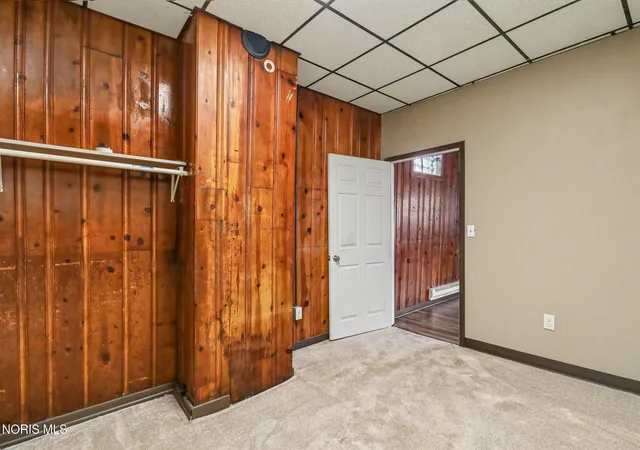 Homes for sale in Toledo, OH | 702 E Broadway St, Toledo, OH 43605 | MLS# 10009867