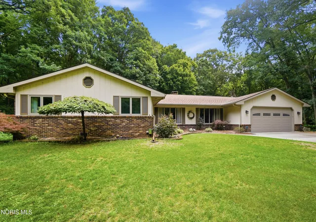 1st image of 3855 La Plante Rd, Monclova, OH 43542 | MLS# 10009722