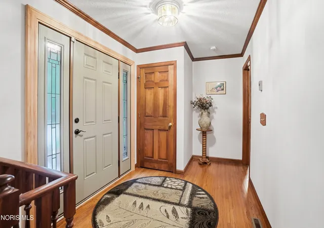 2nd image of 3855 La Plante Rd, Monclova, OH 43542 | MLS# 10009722