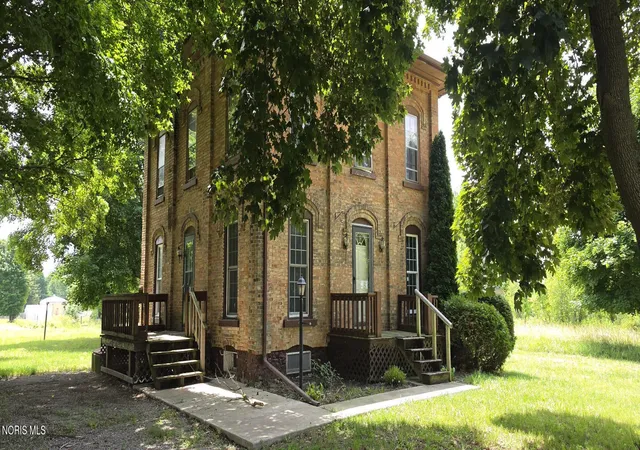 Homes for sale in Fayette, OH | 23643 County Rd, Fayette, OH 43521 | MLS# 10009695