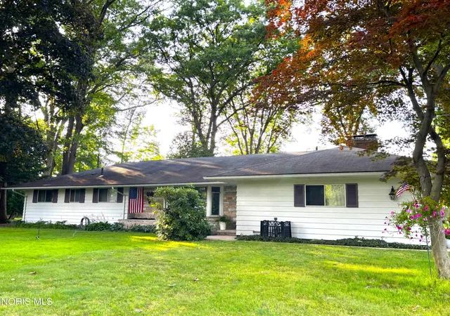 1st image of 4850 N Arvilla Dr, Toledo, OH 43623 | MLS# 10009817