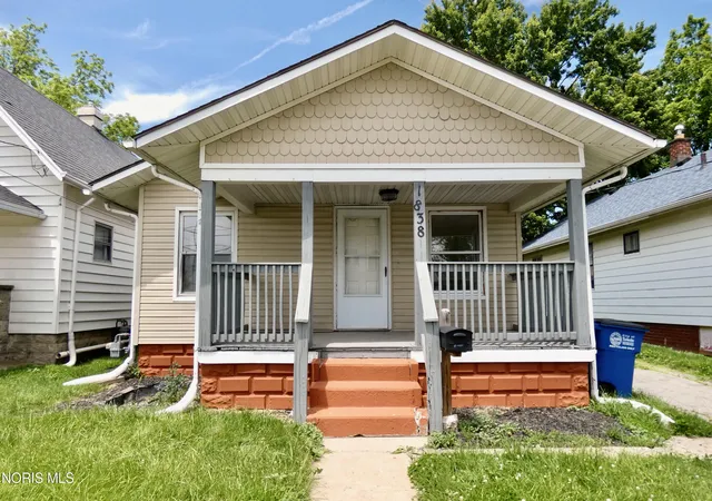 Photo 1 of Single family home for sale at 1838 Giant St, Toledo, OH 43613 | MLS# 10009796 | Listing updated on 2026-08-26