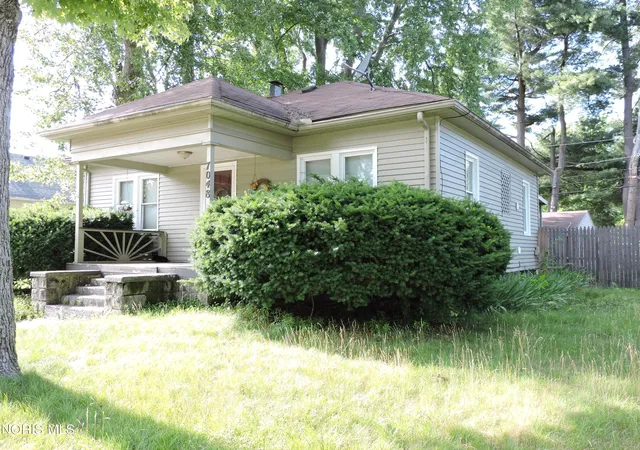 Homes for sale in Holland, OH | 7048 Kipling Dr, Holland, OH 43528 | MLS# 10009764