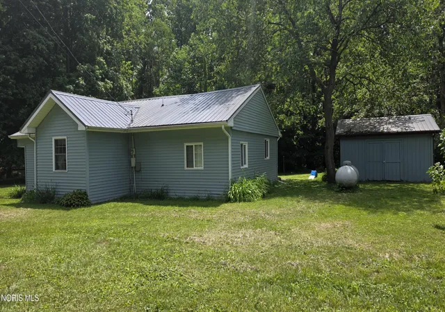 Photo 2 of Single family home for sale at 26941 Wallace Ln, Fayette, OH 43521 | MLS# 10009766 | Listing updated on 2026-08-02