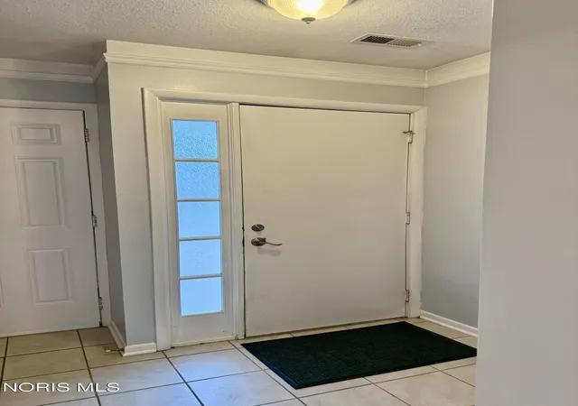 Photo 3 of Condo for sale at 2570 W Village Dr #2570, Toledo, OH 43614 | MLS# 10009765 | Listing updated on 2026-07-04