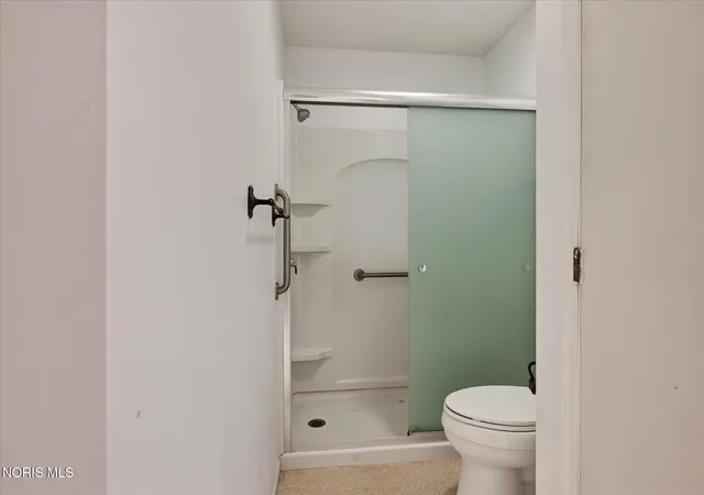 5th image of 12 Gatewood Dr, Waterville, OH 43566 | MLS# 10009814