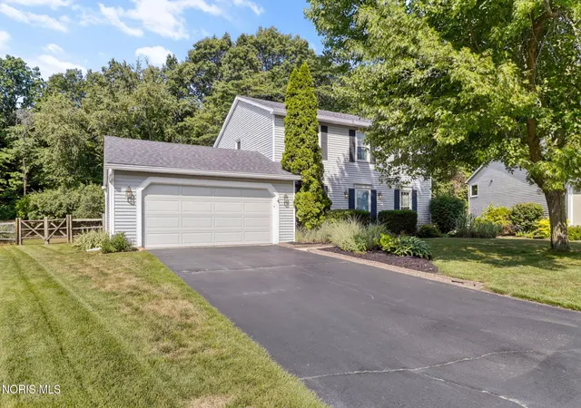 2nd image of 3765 Harrowsfield Rd, Sylvania, OH 43560 | MLS# 10010154