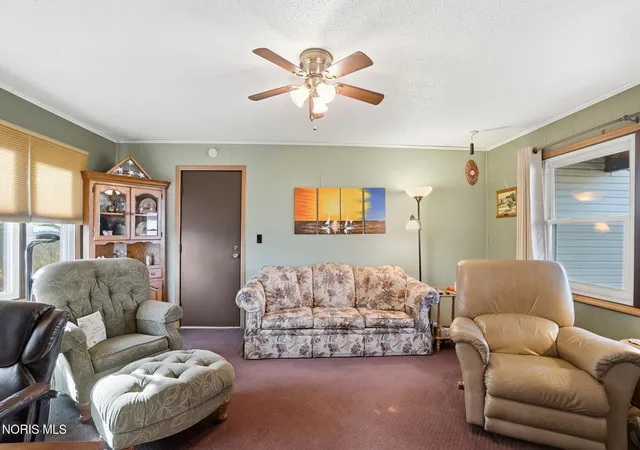 Homes for sale in Perrysburg, OH | 8675 Reitz Rd, Perrysburg, OH 43551 | MLS# 10009851