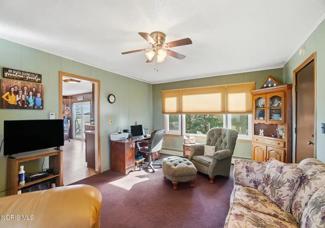 Homes for sale in Perrysburg, OH | 8675 Reitz Rd, Perrysburg, OH 43551 | MLS# 10009851