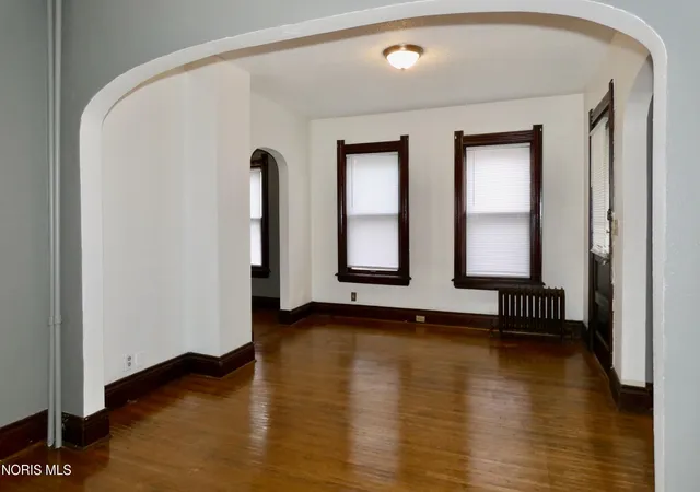 Photo 3 of Single family home for sale at 1506 South Ave, Toledo, OH 43609 | MLS# 10010326 | Listing updated on 2026-08-27