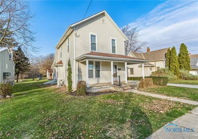 Homes for sale in Findlay, OH | 810 Broad Ave, Findlay, OH 45840 | MLS# 10009856