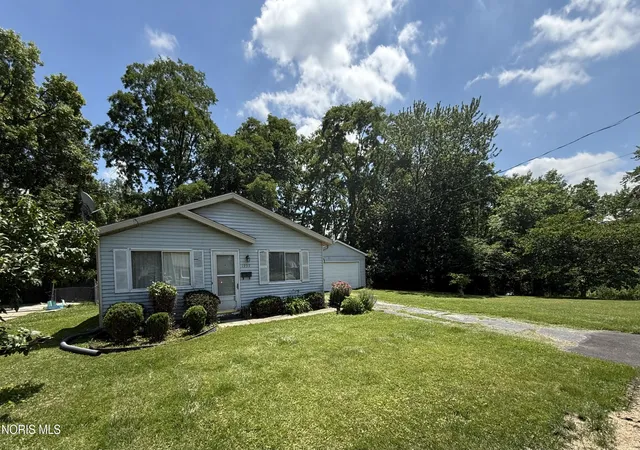 2nd image of 1959 Meadowlark Ave, Toledo, OH 43614 | MLS# 10009901