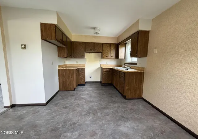 3rd image of 1959 Meadowlark Ave, Toledo, OH 43614 | MLS# 10009901