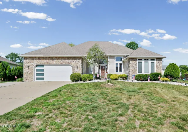 Homes for sale in Toledo, OH | 7418 Blue Spruce Ct, Toledo, OH 43615 | MLS# 10009923