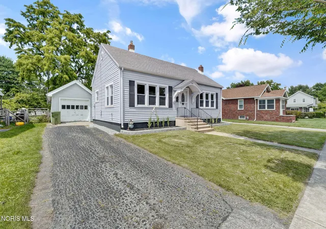 2nd image of 303 E William St, Maumee, OH 43537 | MLS# 10009876