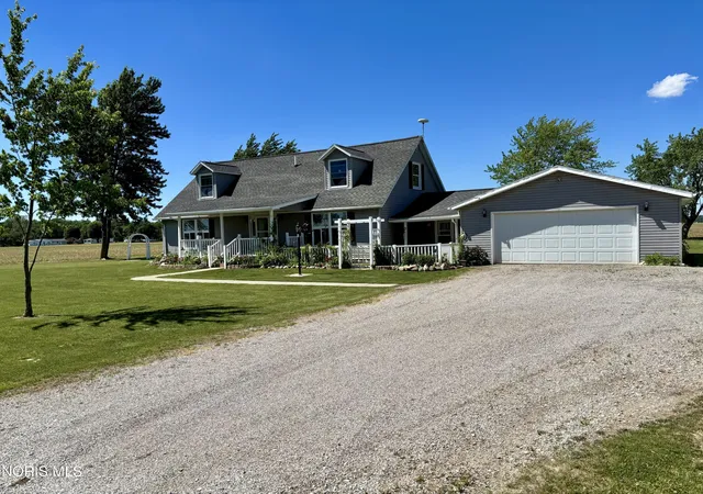 Homes for sale in Oakwood, OH | 23235 Road 110, Oakwood, OH 45873 | MLS# 10009877