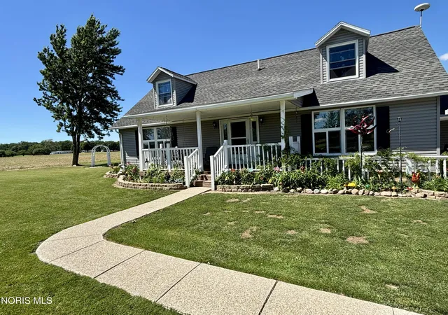 Homes for sale in Oakwood, OH | 23235 Road 110, Oakwood, OH 45873 | MLS# 10009877