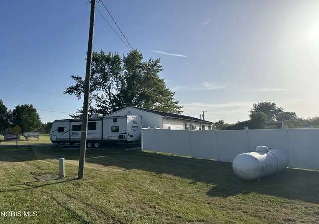 Homes for sale in Defiance, OH | 19941 County Road 212, Defiance, OH 43512 | MLS# 10009896