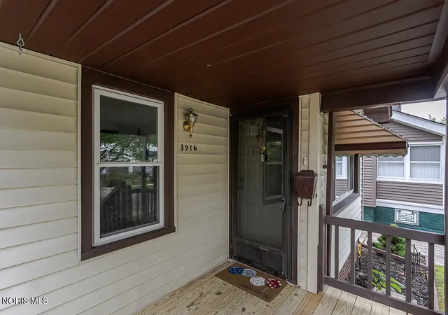 4th image of 3916 Leybourn Ave, Toledo, OH 43612 | MLS# 10011431