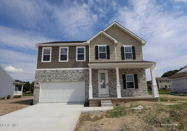 Homes for sale in Holland, OH | 7740 Hank Dr, Holland, OH 43528 | MLS# 10009906