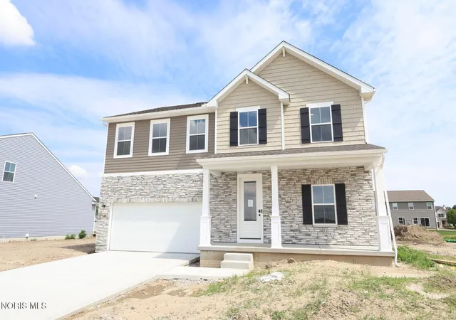 Homes for sale in Holland, OH | 7740 Hank Dr, Holland, OH 43528 | MLS# 10009906