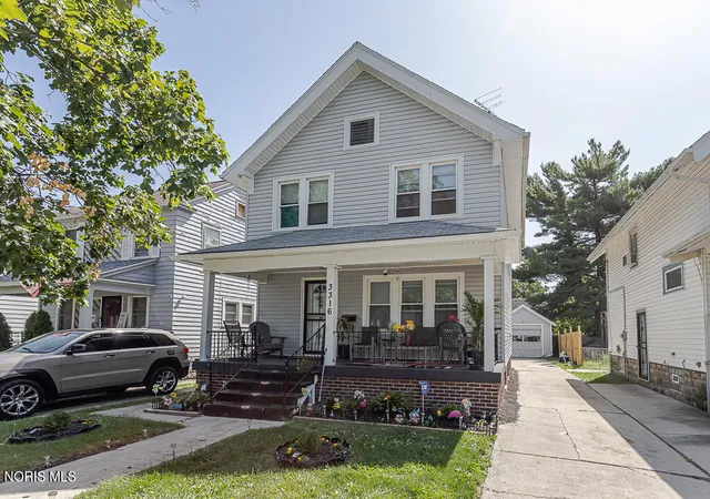 Homes for sale in Toledo, OH | 3316 Jeannette Ave, Toledo, OH 43608 | MLS# 10010005