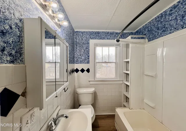 5th image of 3817 Burton Ave, Toledo, OH 43612 | MLS# 10009951
