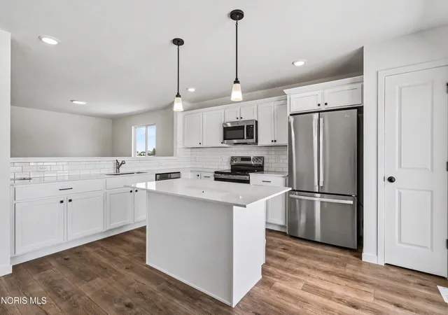 3rd image of 8248 Kacie Ln, Waterville, OH 43566 | MLS# 10009953