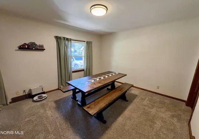 Photo 4 of Single family home for sale at 1235 Jefferson Rd, Fostoria, OH 44830 | MLS# 10009954 | Listing updated on 2026-07-04
