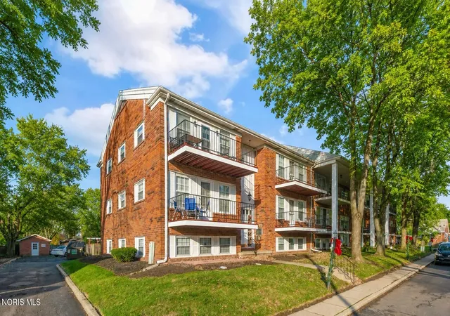 Homes for sale in Toledo, OH | 3217 Glanzman Rd #Unit 72x, Toledo, OH 43614 | MLS# 10009959