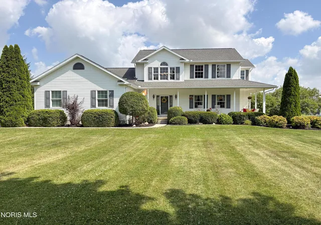 Homes for sale in Woodville, OH | 910 Water St, Woodville, OH 43469 | MLS# 10010010