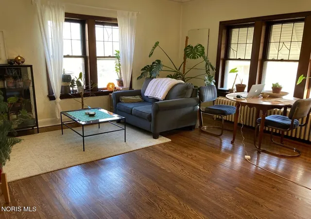 Photo 2 of Multi family home for sale at 428 Islington St, Toledo, OH 43610 | MLS# 10010042 | Listing updated on 2026-08-30