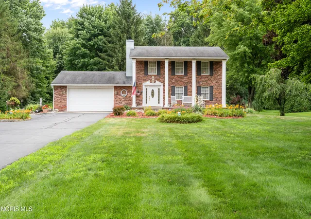 1st image of 9753 Old State Line Rd, Holland, OH 43528 | MLS# 10009982