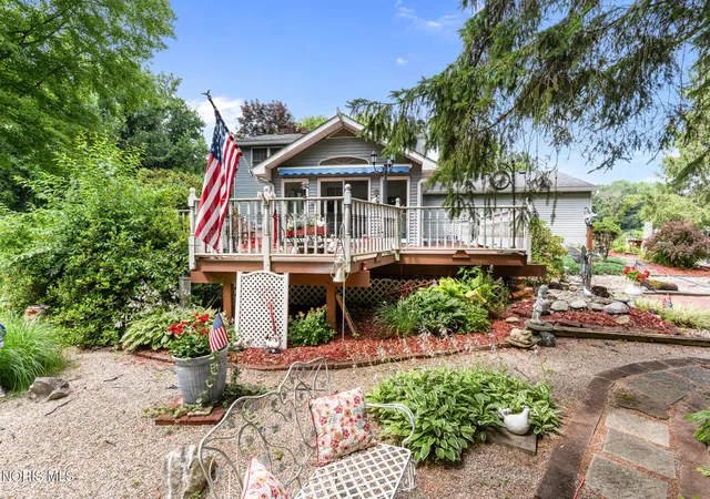 2nd image of 9753 Old State Line Rd, Holland, OH 43528 | MLS# 10009982