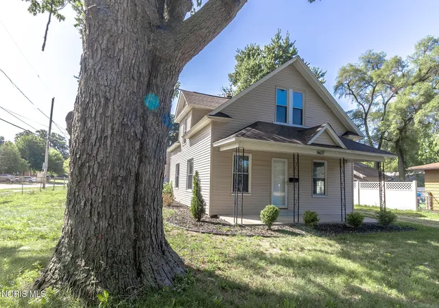 2nd image of 6637 Convent Blvd, Sylvania, OH 43560 | MLS# 10009986