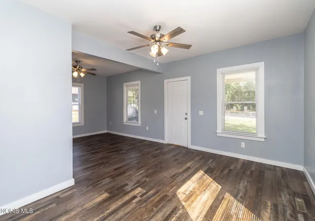 image of 6637 Convent Blvd, Sylvania, OH 43560 | MLS# 10009986