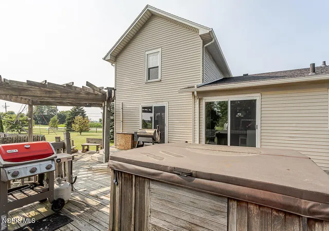 4th image of 4920 Corduroy Rd, Oregon, OH 43616 | MLS# 10010081